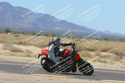 media/Sep-25-2023-Moto Forza (Mon) [[81ffa65e0a]]/B-C Group/Session 3 (Turn 16 Inside)/